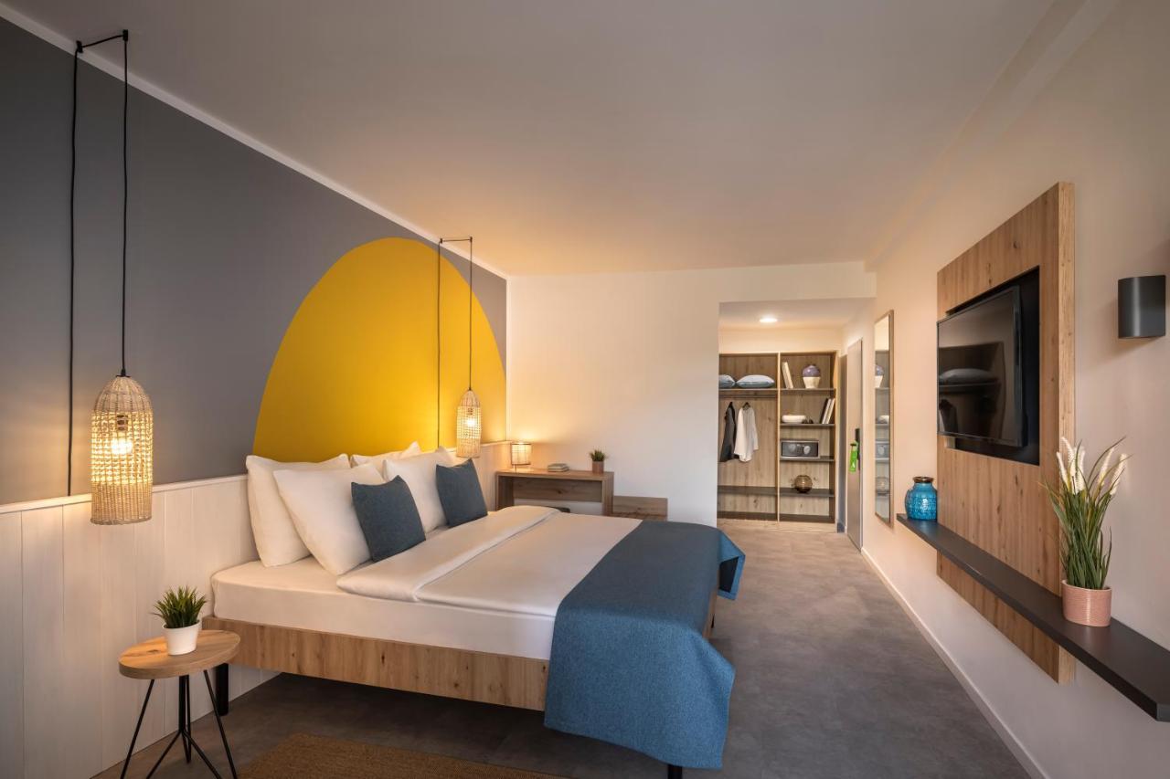 Sunny Baska Hotel By Valamar, Ex Corinthia Exterior foto